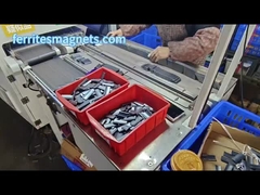 Magnete permanente in ferrite ad alta coercitività intrinseca con elevata forza magnetica