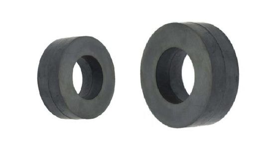 Rendimento elevato su misura Ring Ferrite Magnet Charcoal Gray per il motore di CC