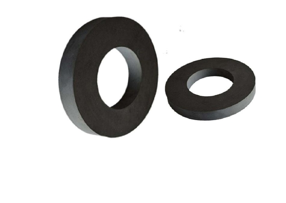 L'alta ferrite Ring Magnets SrO 6Fe2O3 IATF 16949 di consistenza ha personalizzato
