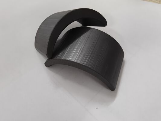 Magnete con segmento in ferrite sinterizzato Y30BH diametro esterno 60 mm per rotore motore BLDC personalizzato OEM