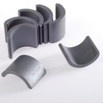 Magnete duro dell'arco della ferrite di segmento