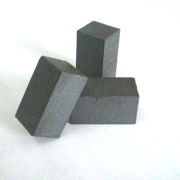 Magnete duro del blocchetto della ferrite di SrO 6Fe2O3 per il telaio del tessuto