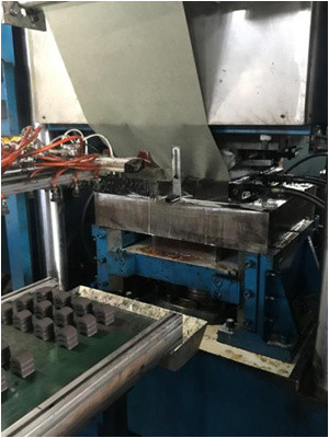 Lo strato industriale del blocchetto di segmento dell'OEM del magnete della ferrite di StarterSintered dell'automobile ha personalizzato