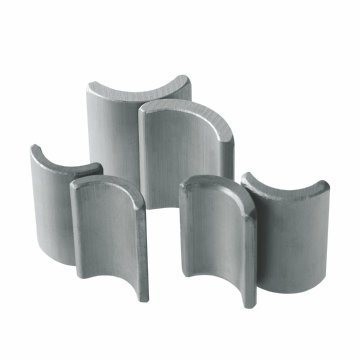 Le mattonelle del magnete del motore di CC di JC-Y3849 24V 12V segmentano lo stronzio ceramico